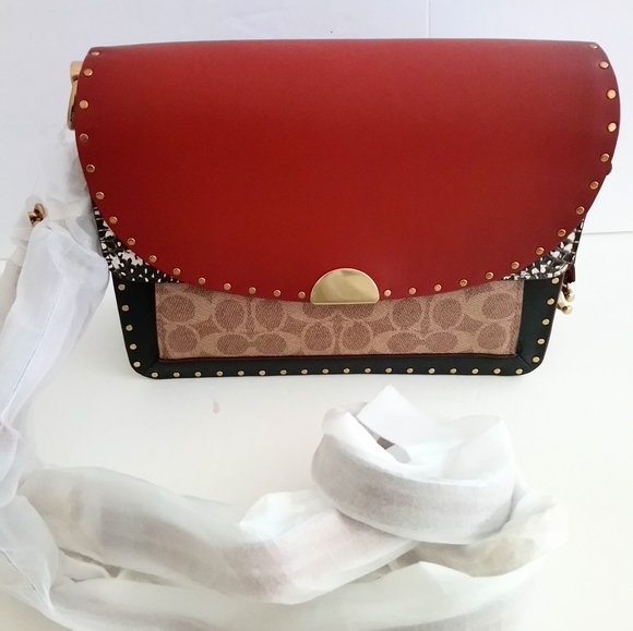 Coach Handbags - 🚫SOLD🚫Coach 76498 dreamer shoulder bag